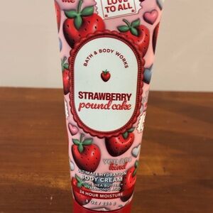 Bath & Body Works Strawberry Pound Cake Body Cream - Red & Pink
